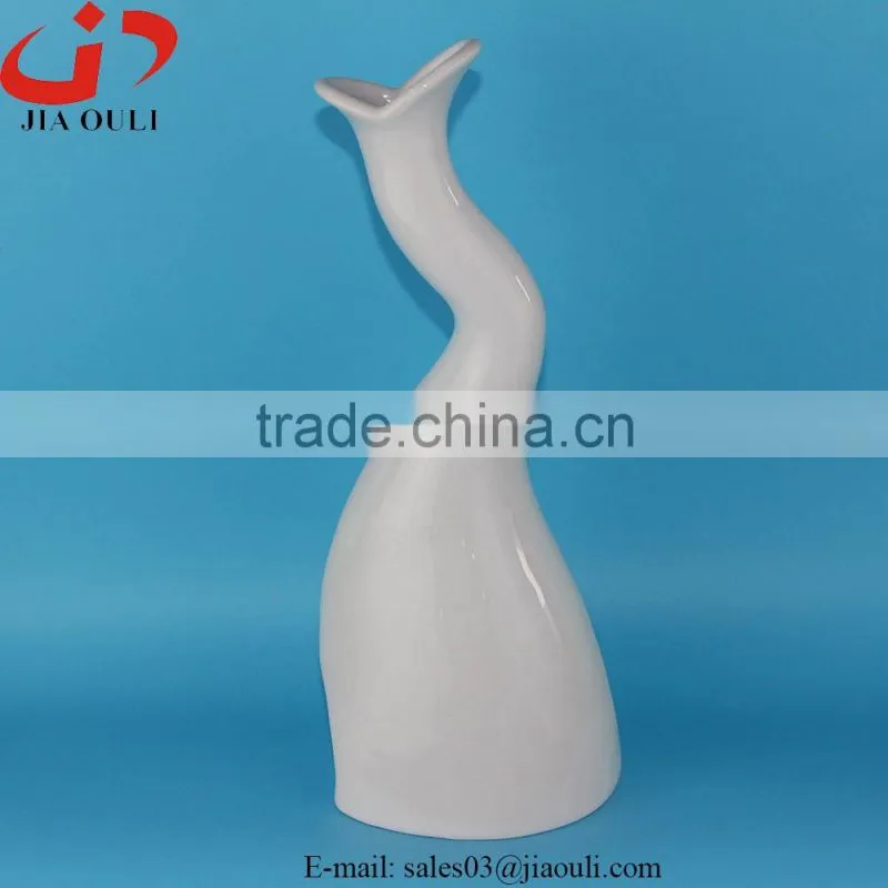New design white ceramic flower vase, tall ceramic vase