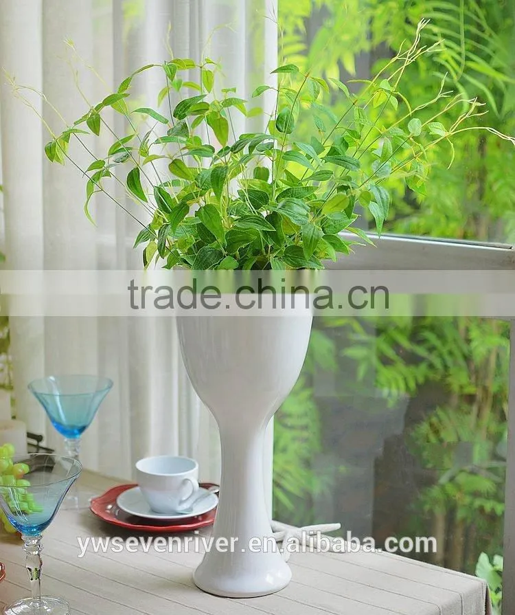 4 small bifurcation, fern leaf simulation leaves cane Simulation of green plants Simulation flower vines Fake flowers adornment