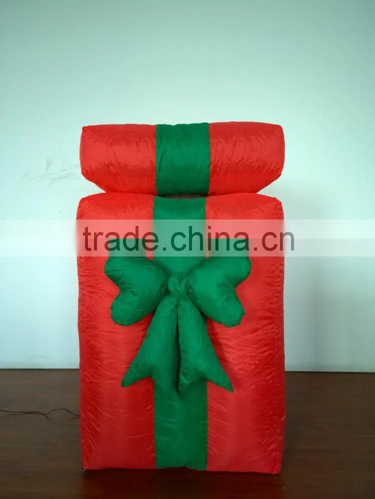 DJ-XT-19 movable christmas inflatable santa claus hide in the gift patio decoration