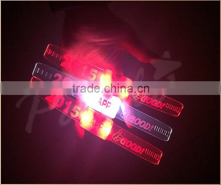 2015 Promotional Custom led light happy bracelet