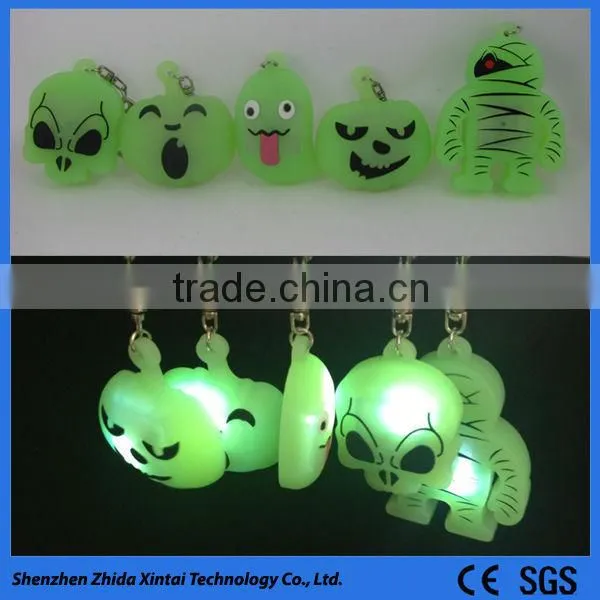 promotional giveaways funny silicone led glow in the dark keychain