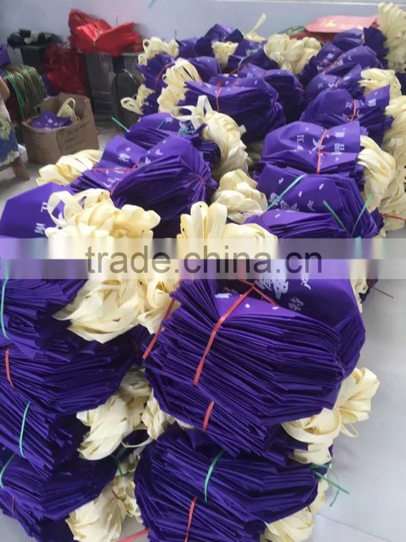 Hot sale beautiful nonwoven handbag for gift and colourful printing
