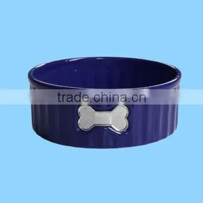 round blue ceramic baking plates