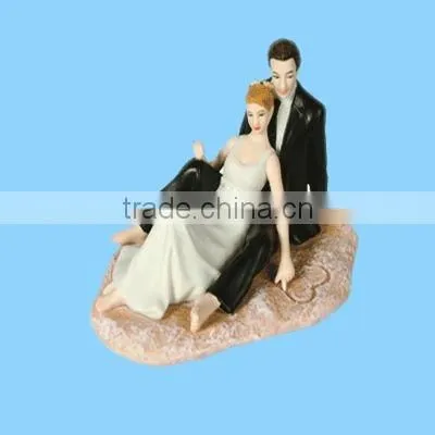 cute polyresin wedding couples
