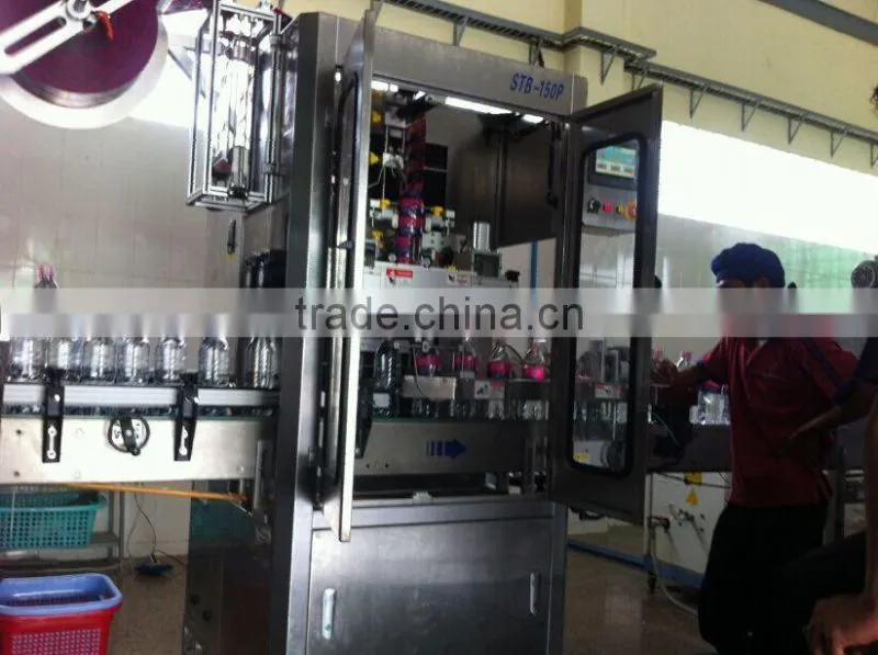 Automatic Shrink Sleeve Labeling Machine