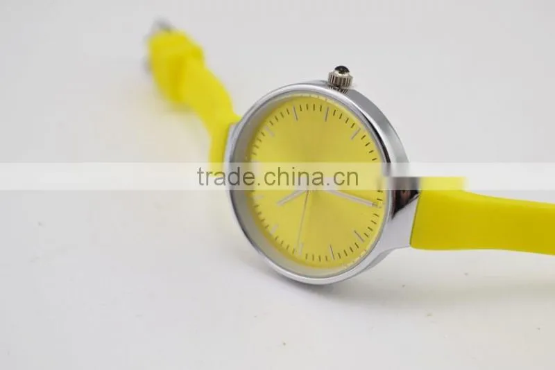 Fashion slim strap ladies silicone watch for small wrists