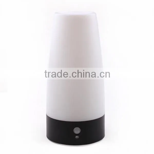 Modern design sense lamp / table lamp