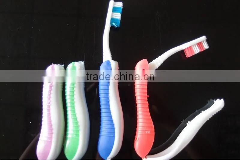 Foldable Travel Toothbrush