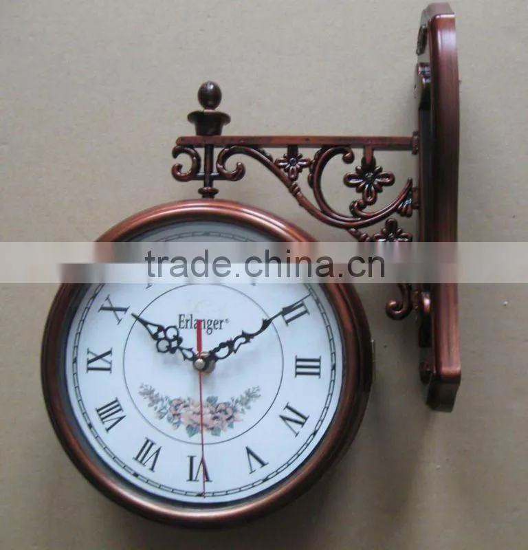 Double sides clock