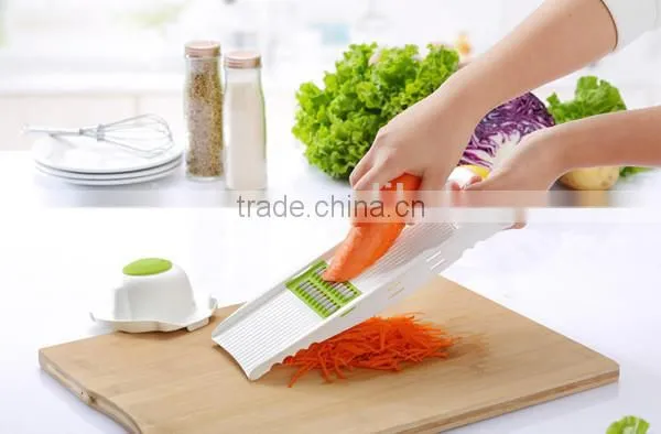 2016 New Kitchen Rectangle Grater/Slicer/Cutter/Shred with Five Blades