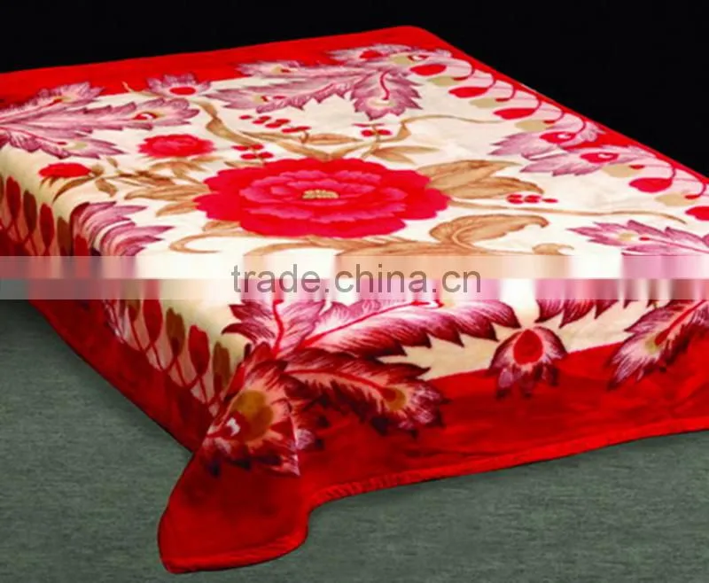 China Suppliers wholesale fleece blankets 100% polyester cuddly super king size mink blanket