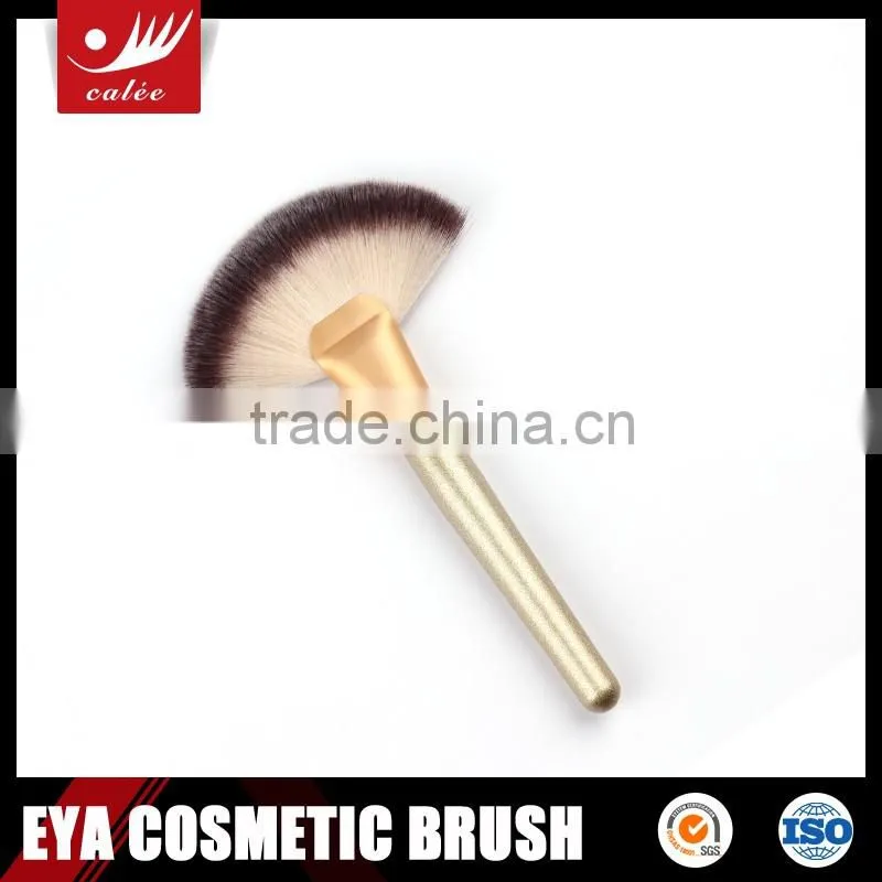 Professional 18 Piece Wooden Cosmetic Brush Set