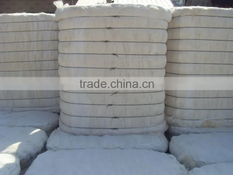 fine sheep woolwaste 27mic & 30-50mm, natural white color