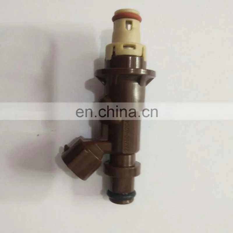 23250-62040 Fuel Injector Nozzle