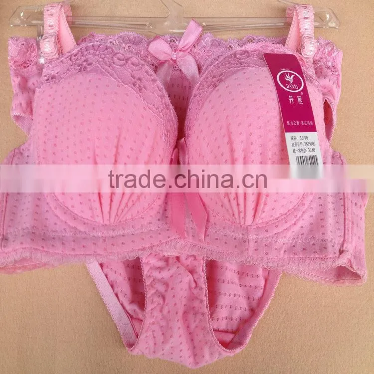 1.88USD 32-36A Cup High Quality Newest Style Hot-Sale Yough Girls Sexy Sexy Fancy Bra Panty Set (gdtz019)