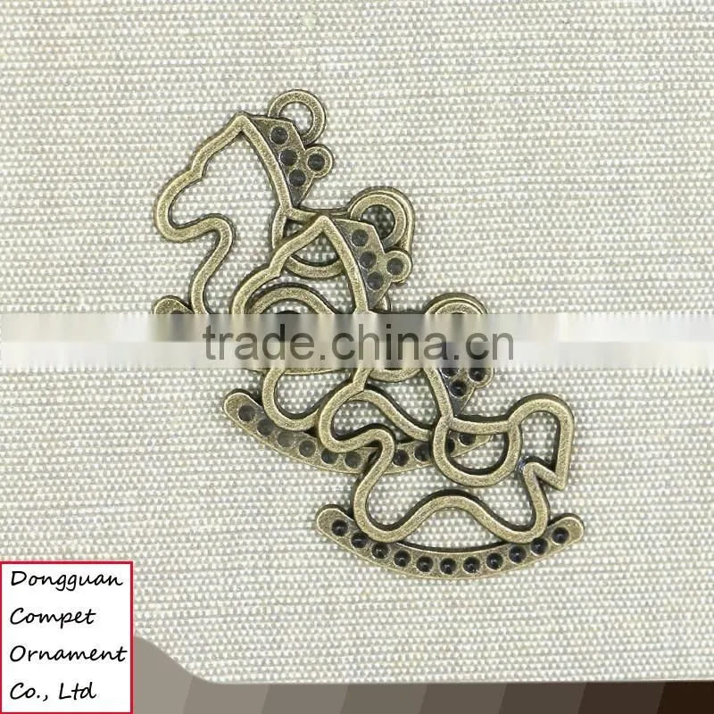 Wholesale zinc alloy Hollow out childhood rocking horse pendant