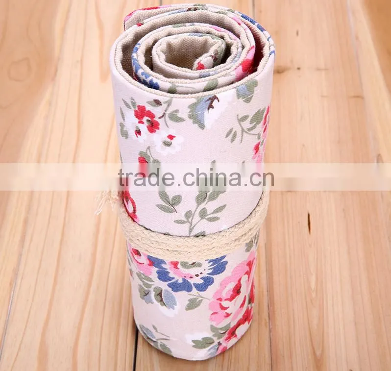 The skeleton patternCanvas 72 holes inserting pencil bag roll case