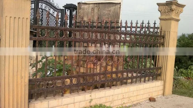 Top-selling hand forged iron fence and gate