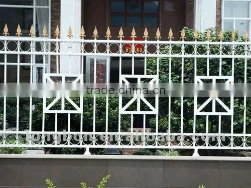 2015 Top-selling hand forged exterior iron fence
