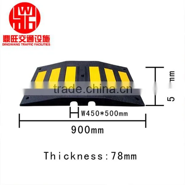 Black and Yellow Reflective Rubber Cable Hump