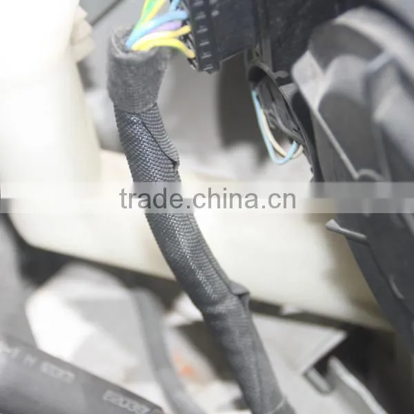 Cable protection-Self-closing wrap