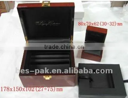 Wooden jewelry box