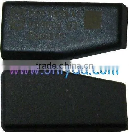Auto key's 4D70 carbon chip, transponder chip