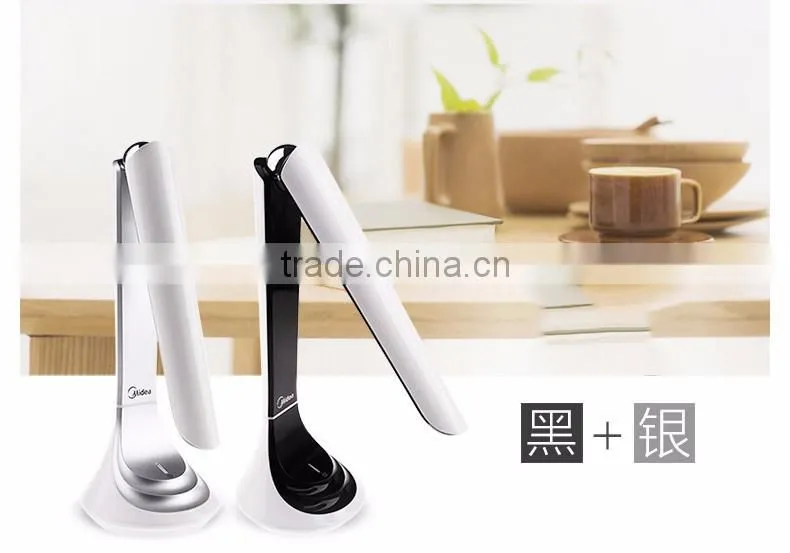 Folding modern desk lamp