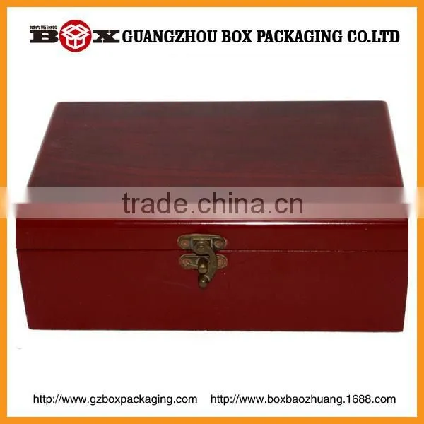 Dover wooden box