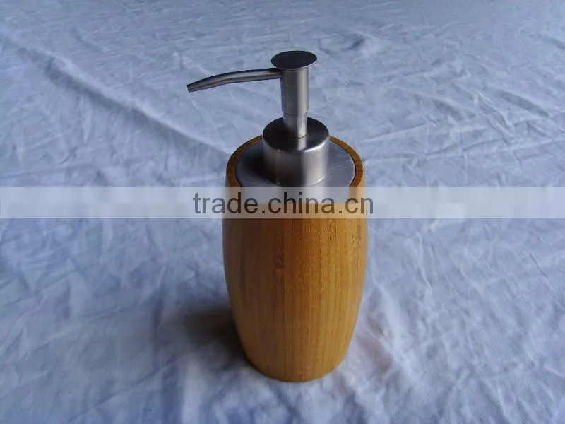 Bamboo bathroom accessories