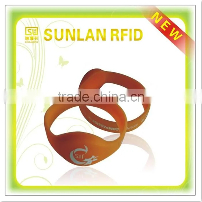 2015 Eco-Friendly Smart RFID Wristband ( Floor Price )