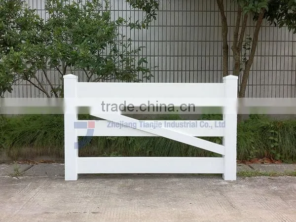 4 Rails PVC Post and Rail Fence