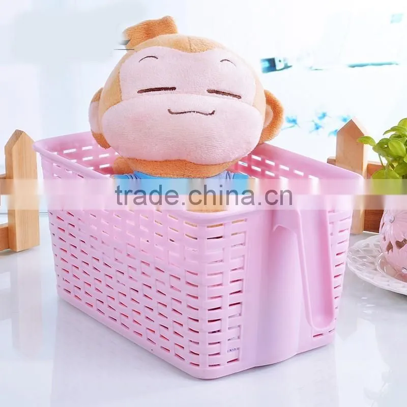 plastic household storage box with handle