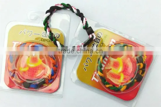 Man -made woven silicone teething necklace/bracelet