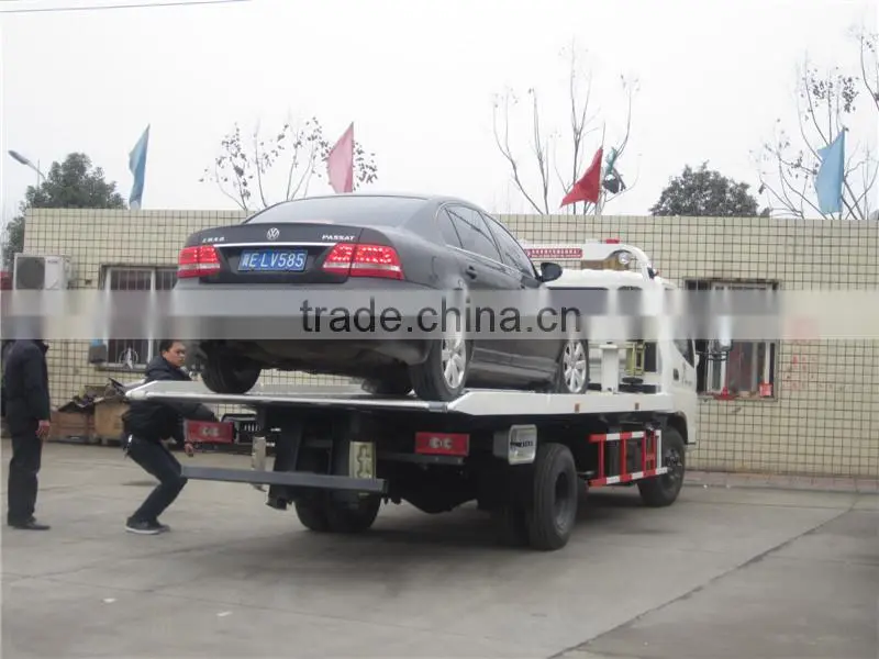 Dongfeng duolika recovery crane truck