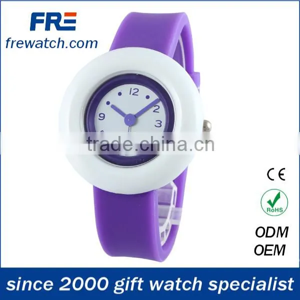 hot sales 2015 fashion silicone watch with japan movement water resisting