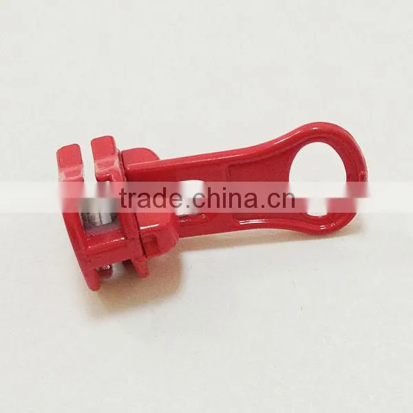 Zipper manufacturer provide all kinds of zippers and sliders
