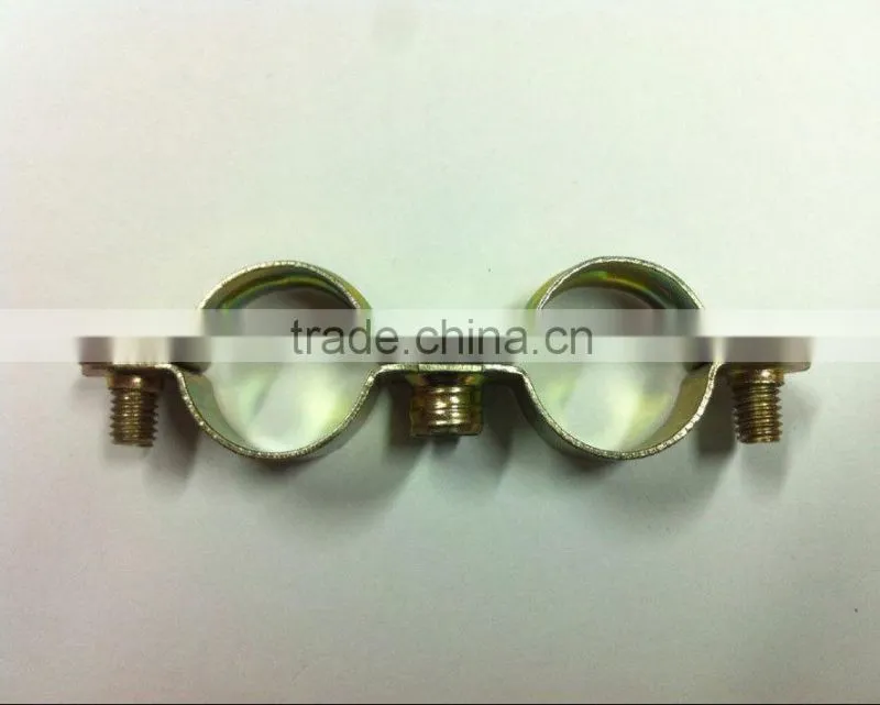 SIMPLE DOUBLE PIPE CLAMP WITHOUT RUBBER