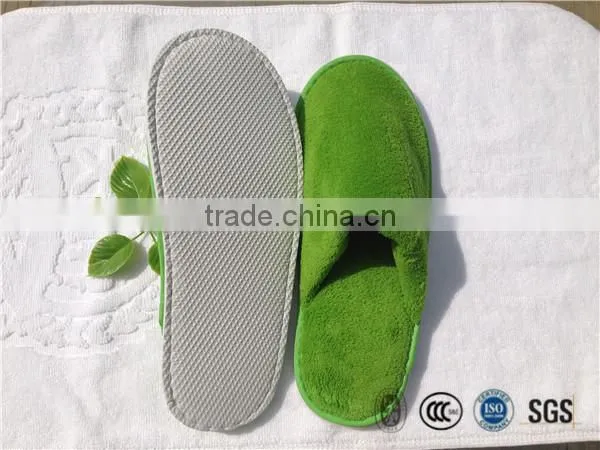 Wholesale Green hotel coral fleece winter super warm slipper bathroom slippers