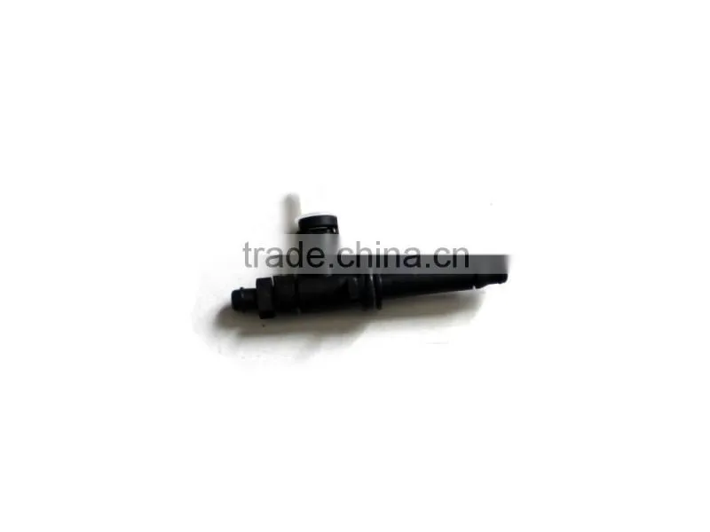 Transit V348 auto clutch master cylinder V-sized connector JMC QINGLING pick up truck auto spare parts