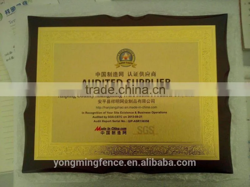 Low price concertina rezor barbed wire with high quality