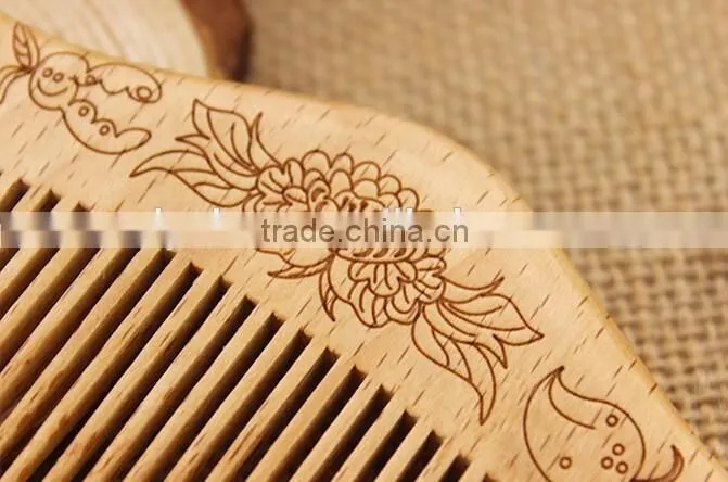 Hot sales promotion gift LOGO engraved hand made wooden comb