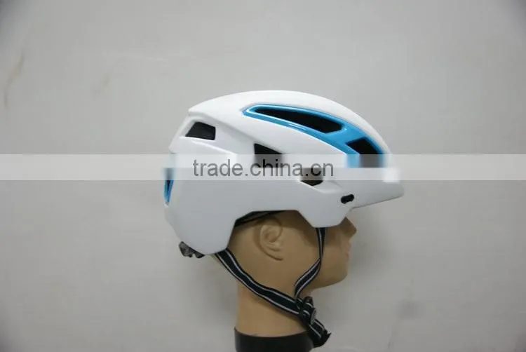 Alibaba Recommend Fashionable Adult Bicycle Helmet on Sale