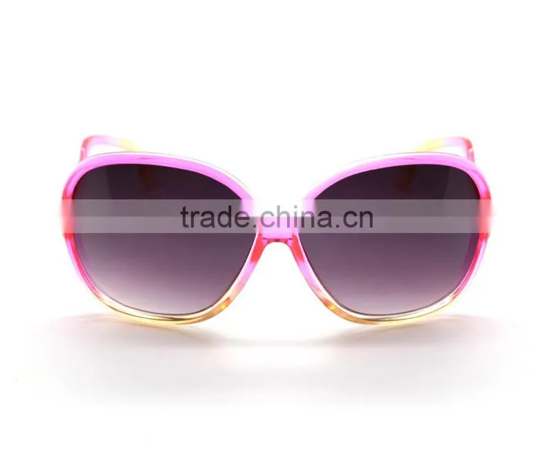 2015 Women's plastic sunglasses wholesale UV400