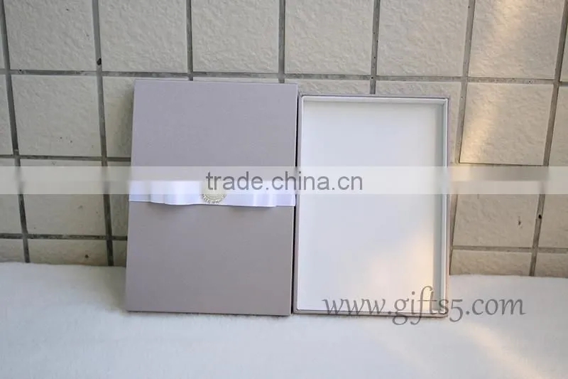 Luxury wedding invitation boxes with pearl ribbon