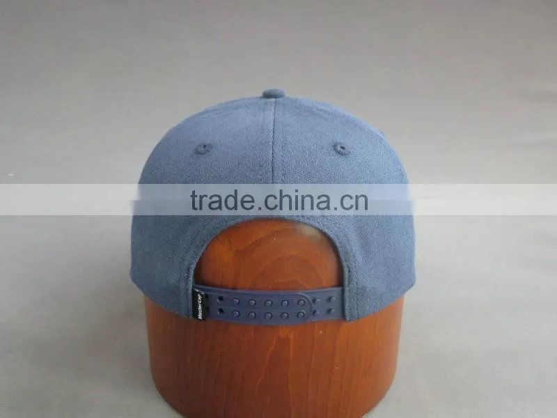 Customer 5- panel snapback hat with special front string