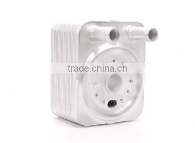 Engine Oil Cooler for AUDI A4 A6 S4 S5 Q5 Q7 Volkswagen Touareg OEM 06E 117 021G / 06E117021G GOGO Engine