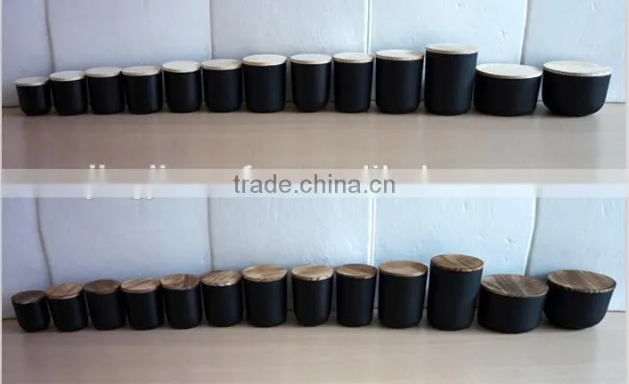 High-end electroplated gold glass candle holder with sealed black wooden top