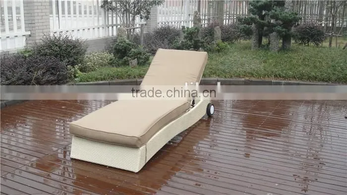 Rattan sun lounger