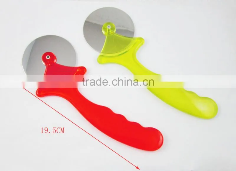 Colourful Plastic Handle Pizza Cutter Wheels